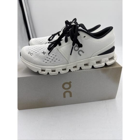 Size 7.5 - ON Cloud X 4 Ivory Black W - Picture 6 of 9